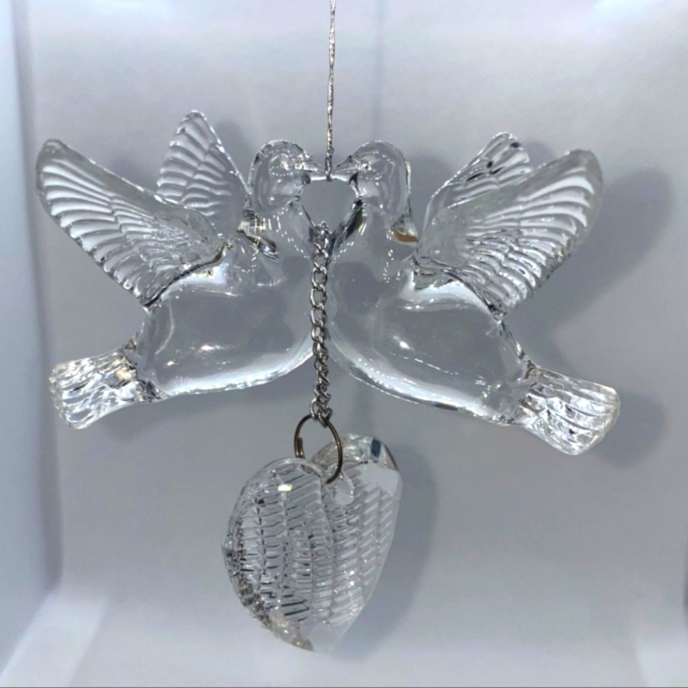 Clear Lovebirds and heart Figurines